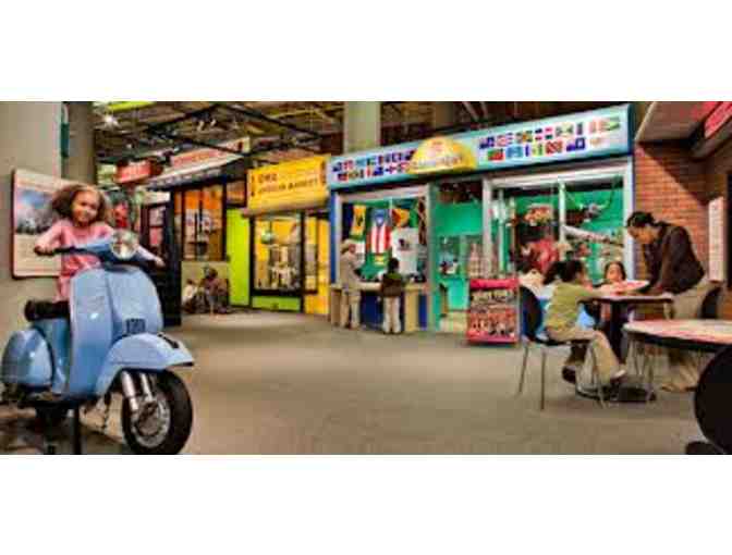 Traveler Family Membership to the Brooklyn Children's Museum