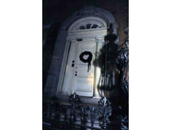 Ghosts of New York Walking Tour: 5 Tickets