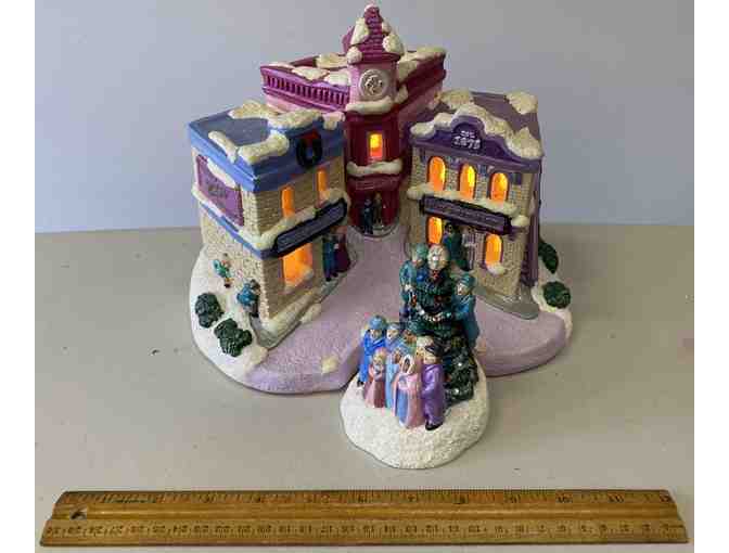 Christmas Light - My Home Town Ceramic Painted Box Light