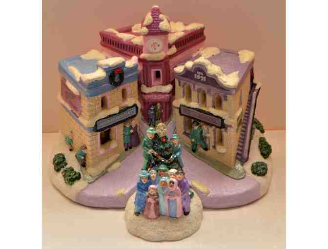 Christmas Light - My Home Town Ceramic Painted Box Light