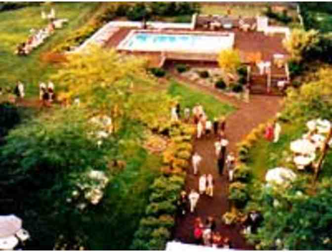 3 Night Weekend Stay in Historic Montauk Manor Condo