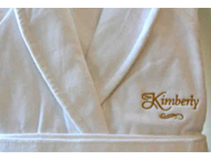 Guinot Essential Facial and Deluxe Robe Package