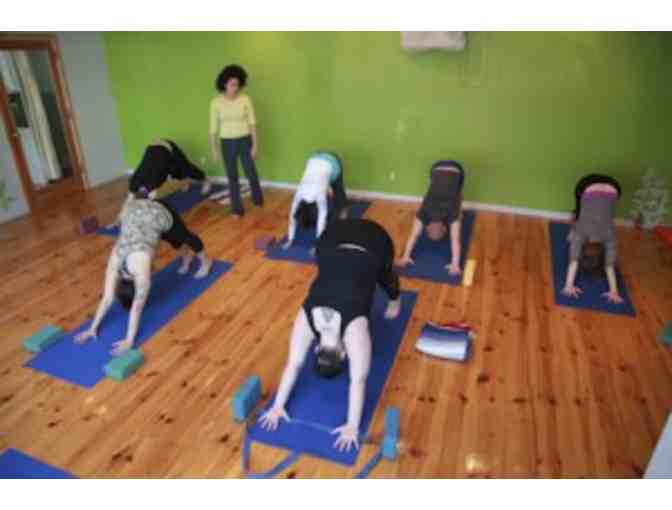Five (5) Yoga Classes at Third Root Community Health Center