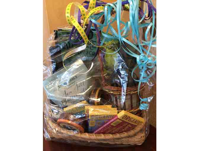 Pacific Continental Bank Wines & Chocolate Gift Basket