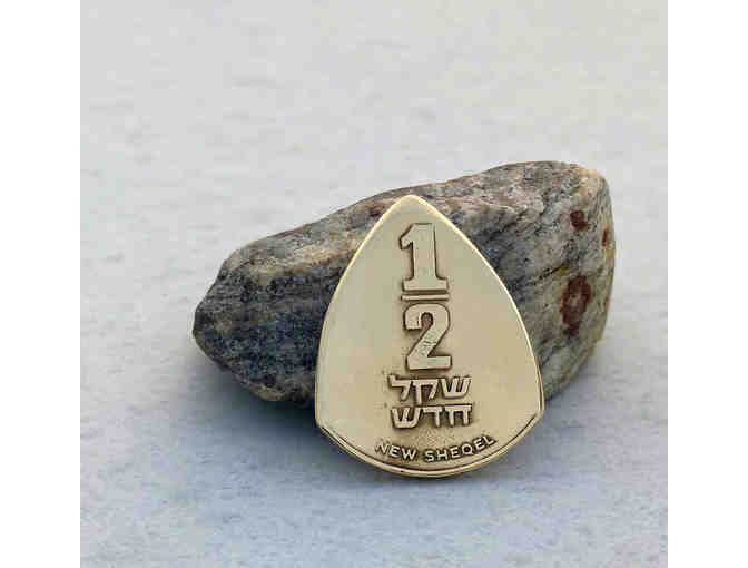 The Original Coin Guitar Picks - Silver Half Dollar and Israeli Half Shekel