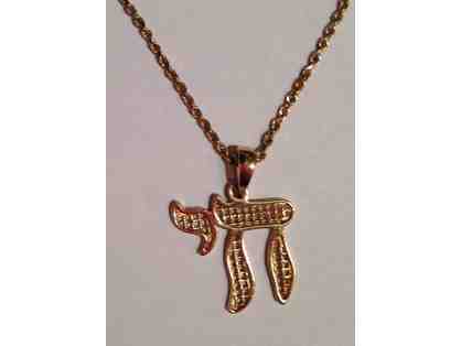 Gold Chai Pendant with Chain