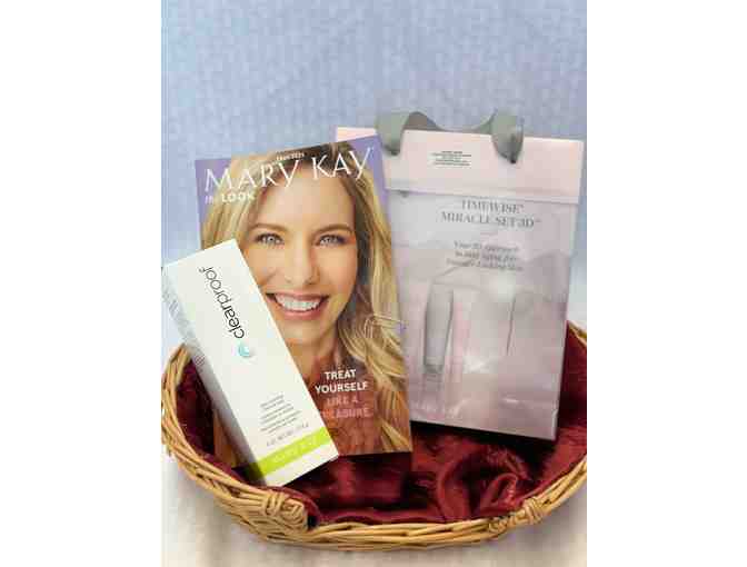 Mary Kay Beauty Basket