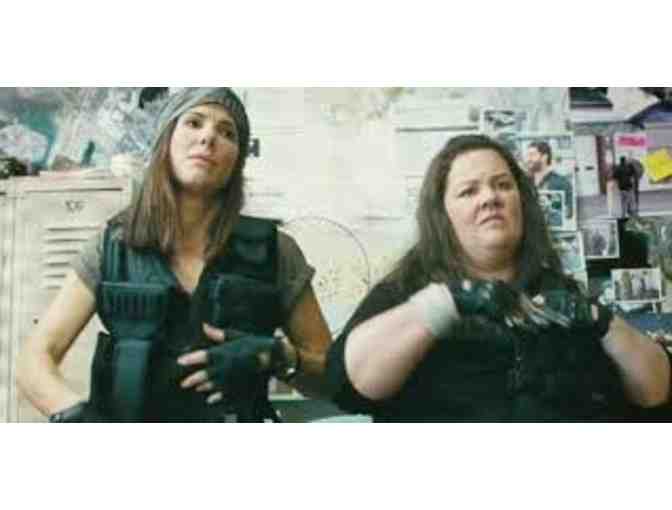 'THE HEAT' ORIGINAL EMBROIDERED FULL LENGTH ROBE AND DVD MOVIE