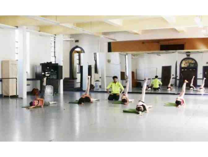 10 Class Card to INTEGRARTE for Dance, Yoga or Barre in Boston!