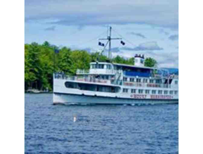 Cruise Lake Winnipesaukee on the M/S Mount Washington