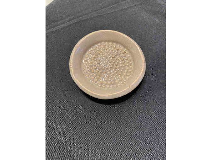 Handmade Ceramic Grate Plate by Una Petrino