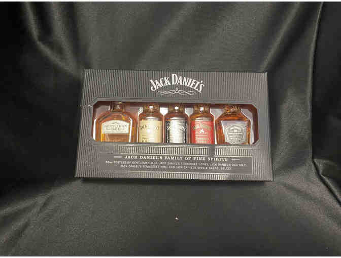 5-bottle Jack Daniel's sampler gift pack - Photo 1