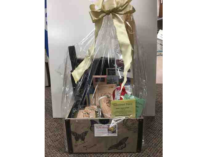 Gift Basket with Gift Card to Concettas Main Street Bistro in Mt Airy