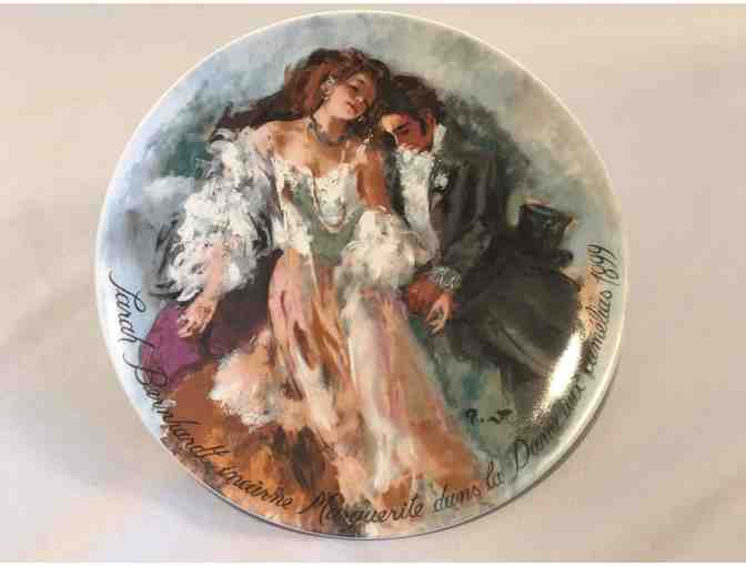 Sarah Bernhardt as Marguerite in the Lady of the Camellias-1899 Plate - Photo 1