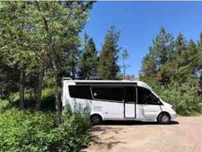One Week Use of Leisure Travel Van Utility 2018, Twin Beds or King Bed Configuration