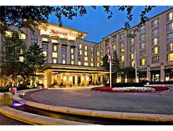 Marriott at Legacy Town Center: Weekend Night Escape