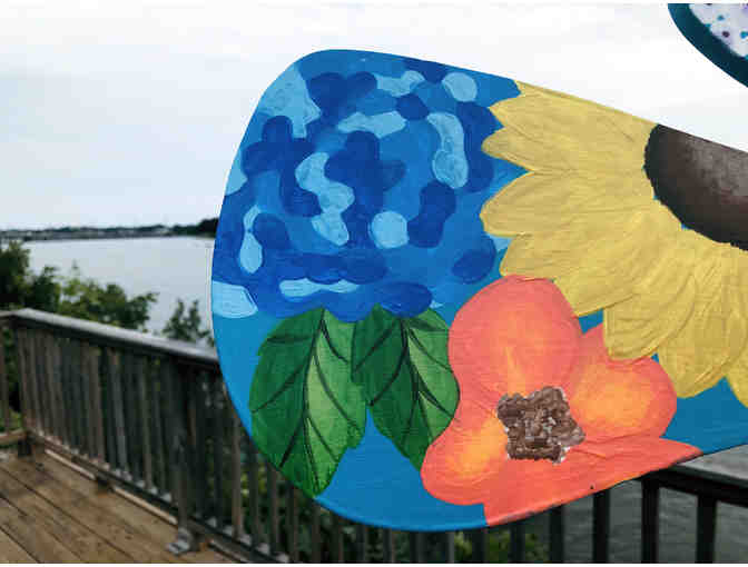 'Beverly Flowers' Bass