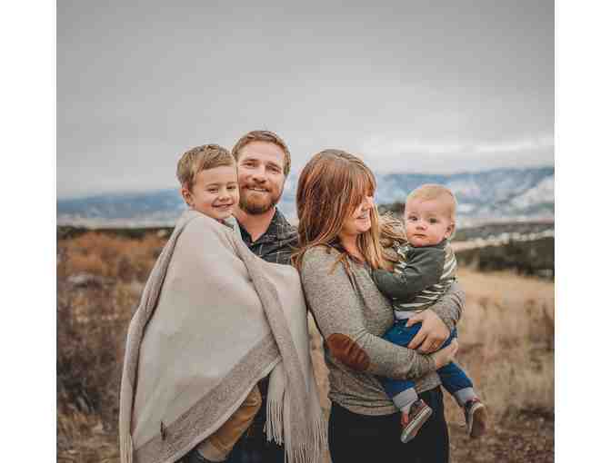 Mini Family Photo Session by Amanda Podesta Photography