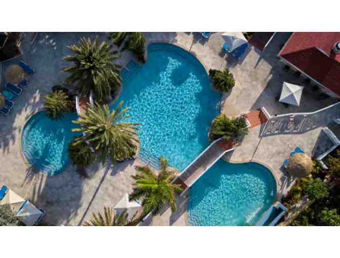 Antigua (Pineapple Beach Club) Vacation Getaway