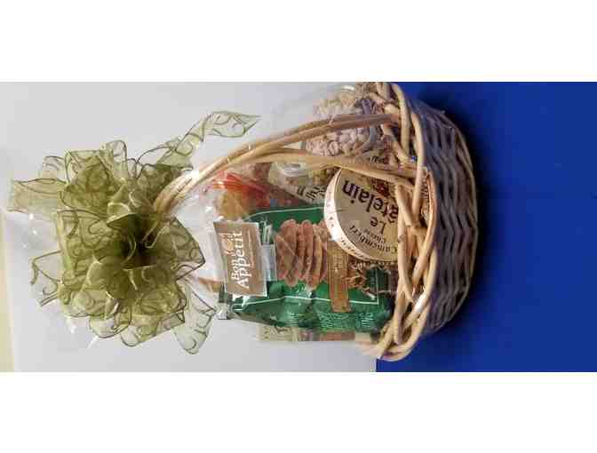Gourmet Food Basket
