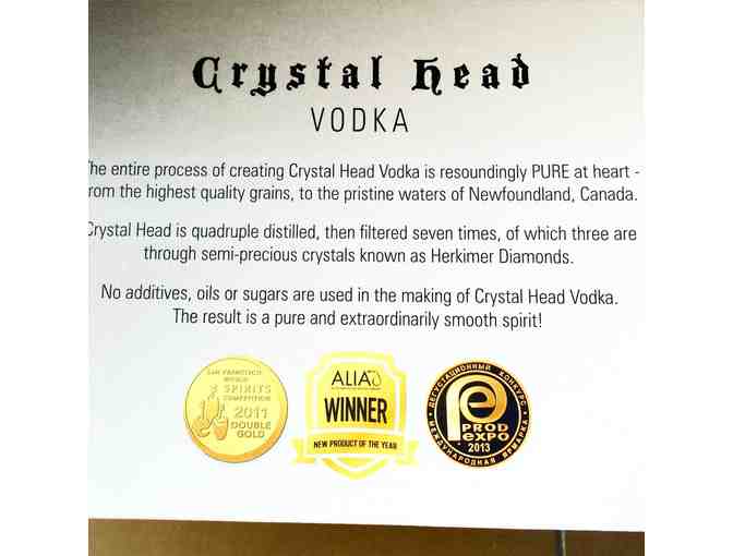 Autograph Crystal Head Vodka with 2 Skull Glasses by Dan Aykroyd