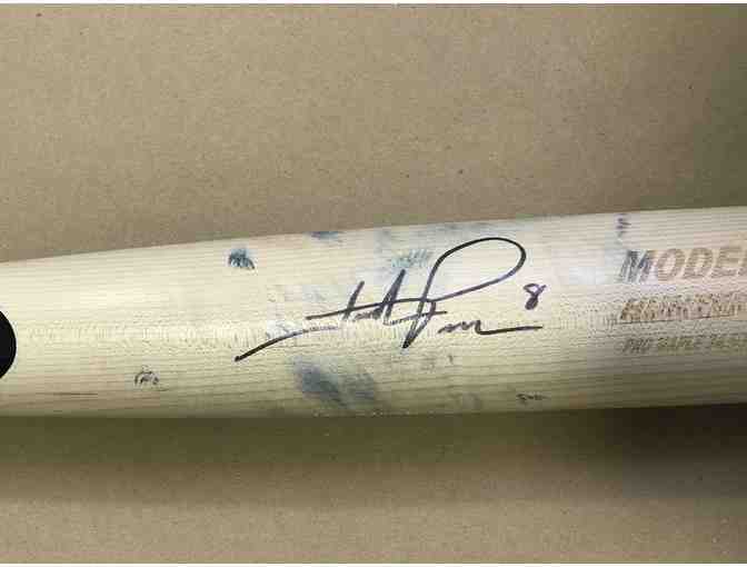 Hunter Pence Signed Game-Used Bat