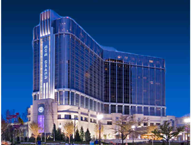 MGM Grand Casino Detroit Stay and Couples Massage