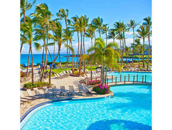 Two (2) Night Stay at Hilton Waikoloa Village, Ocean View with Luau - For Two