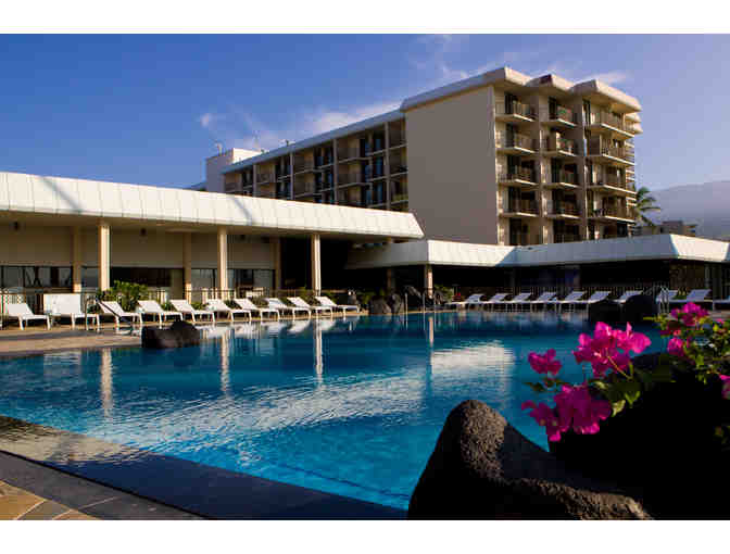 Two Nights Accommodation at Courtyard King Kamehameha Kona Beach Hotel