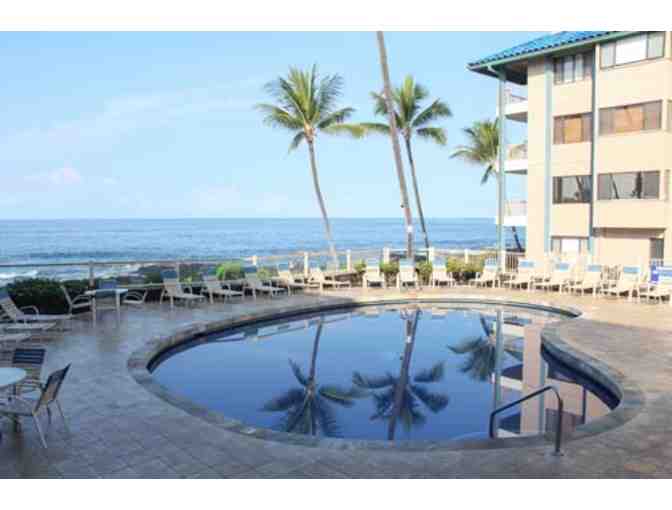 Two (2) Night Stay at the Kona Reef