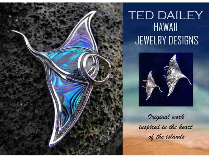 Ted Dailey Hawaii Jewelry Designs Auma Kua Manta Pendant - Photo 1