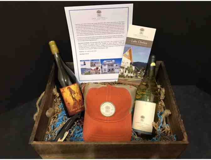 2 Nights at The Lookout with Gift Basket