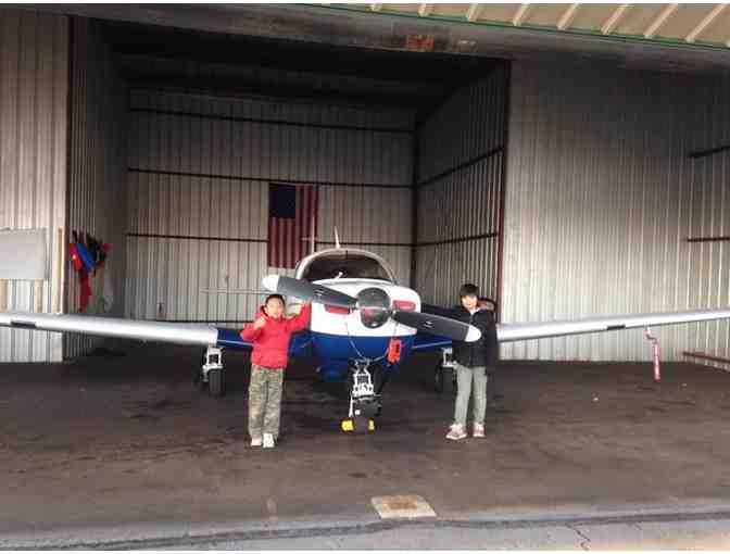 1 hour sky tour of NYC on private single-engine plane