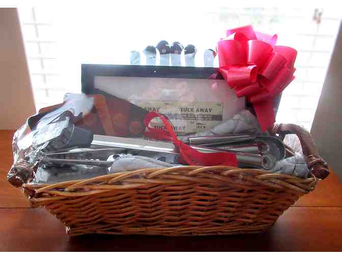 Outback Steakhouse Gift Basket - $100 in Dinner Coupon plus Outdoor Grilling Set & More - Photo 1