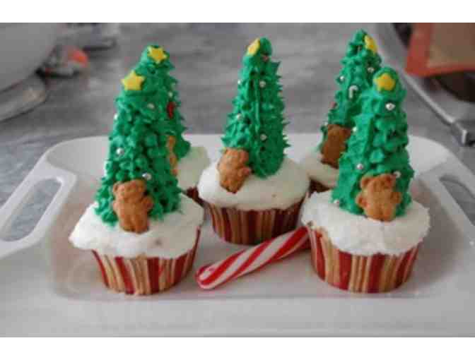 Cupcake Decorating Class for Five