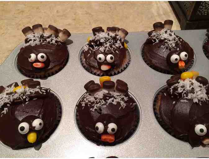 Cupcake Decorating Class for Five