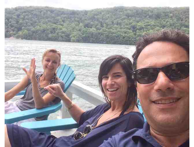 Weekend on Candlewood Lake