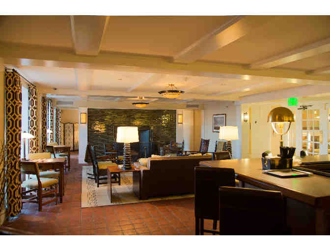 Getaway to the Weekapaug Inn of Rhode Island