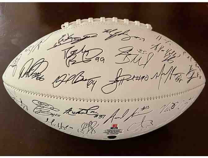 New York Giants Autographed Football - Photo 2