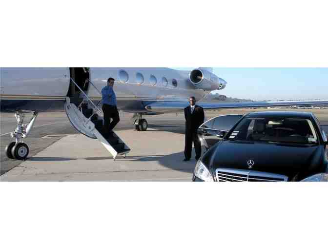 One World Limousine: 3 hours in an eight passenger stretch limousine