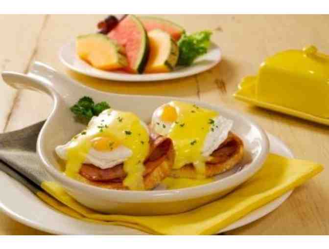 Hof's Hut: $25 gift card