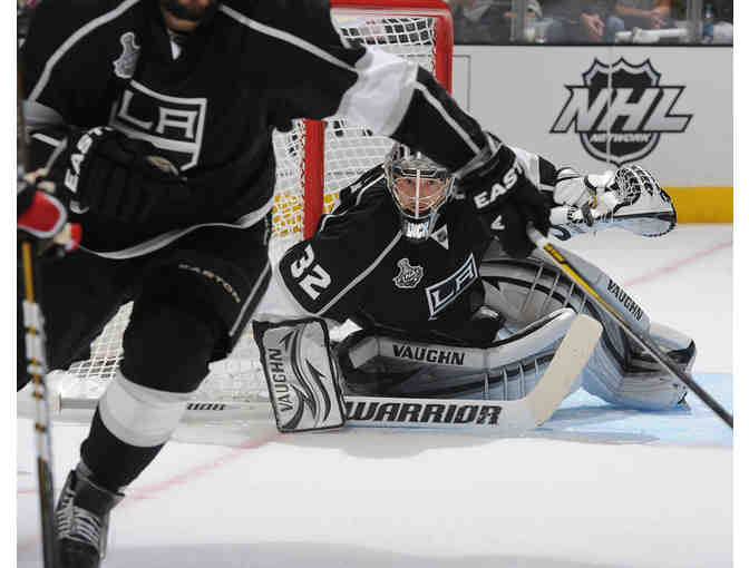 LA Kings vs Montreal Canadiens: 2 game tickets, Lexus club, and premier parking