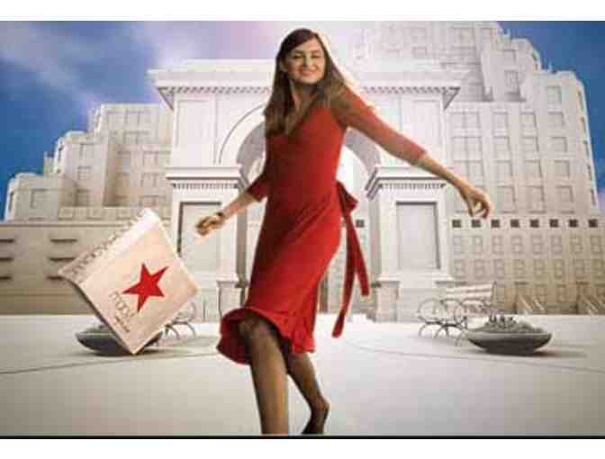 Macy's: $100 gift card