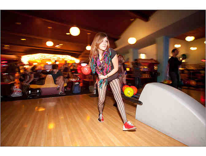 Kings Bowling and Pizza Party