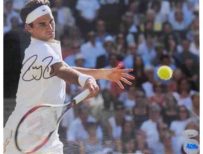 Roger Federer Autographed 8"x10" Horizontal White Swing Photograph - Photo 1