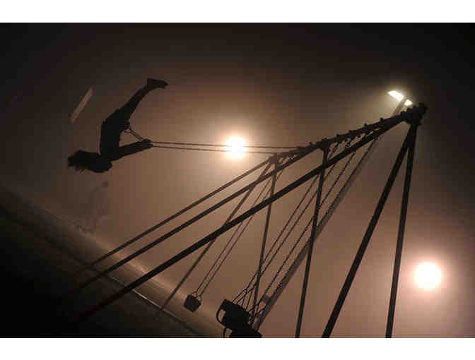 "Swing/Fog" Signed By (legally blind) Photographer Bruce Hall - Photo 1