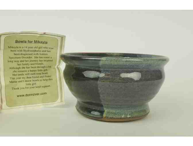 Handmade Pottery Bowl - Photo 2