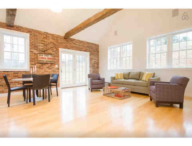 Four nights in a beautifully restored one-room schoolhouse in Vermont