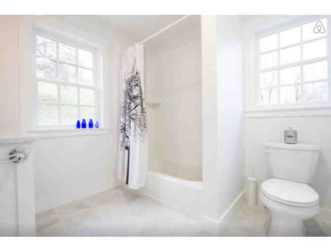 Four nights in a beautifully restored one-room schoolhouse in Vermont