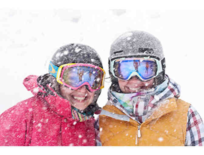 Three nights at a Stratton Mountain ski condo, sleeps 14